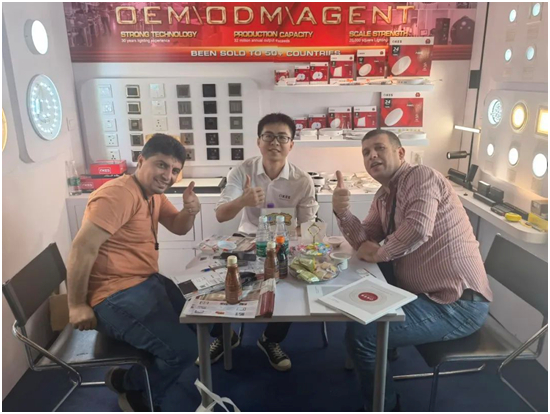 澳克士智能(néng)照(zhào)明(míng)丨香港秋季國(guó)際照(zhào)明(míng)展活動完美(měi)收官