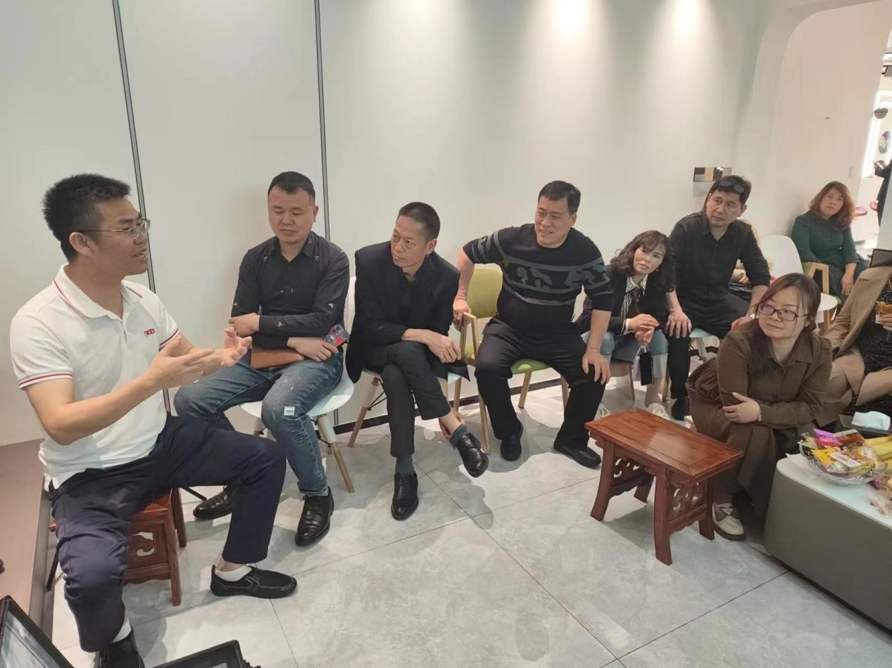 澳克士智能(néng)邵東(dōng)交流會(huì)：探索智能(néng)照(zhào)明(míng)新篇章(zhāng)